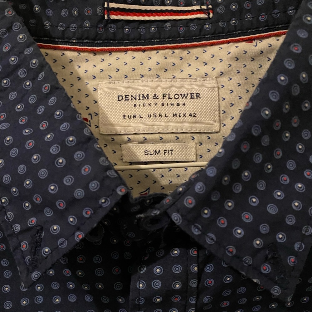 Denim and Flower Medium Slim Fit Shirt - Picture 3 of 3